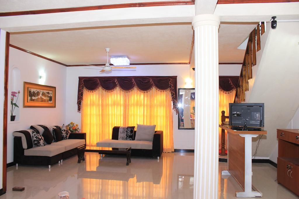 Guest Ryan Hotel Katunayaka Zewnętrze zdjęcie