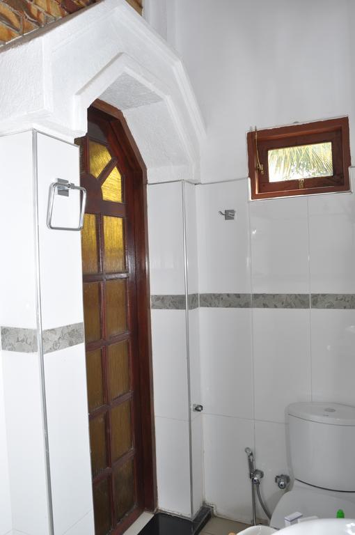 Guest Ryan Hotel Katunayaka Zewnętrze zdjęcie