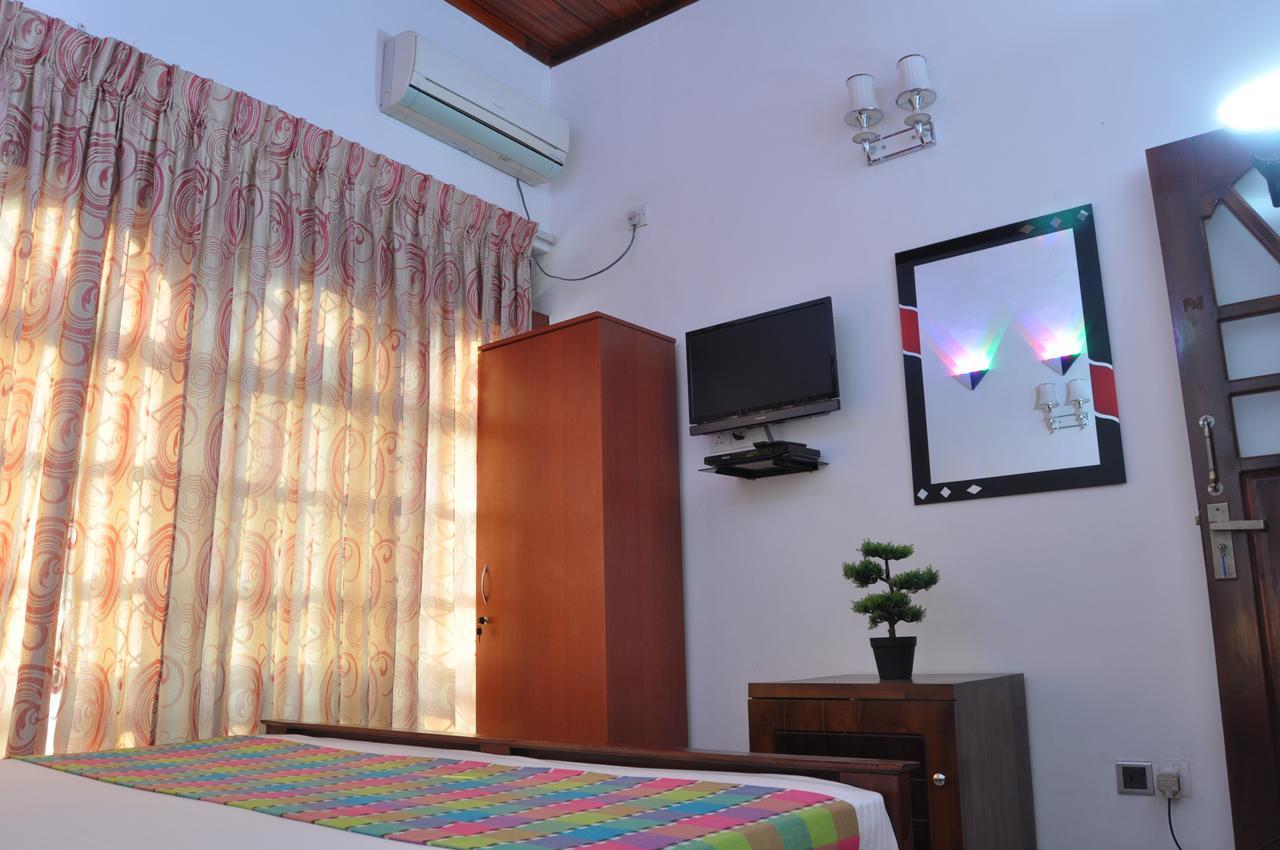 Guest Ryan Hotel Katunayaka Zewnętrze zdjęcie